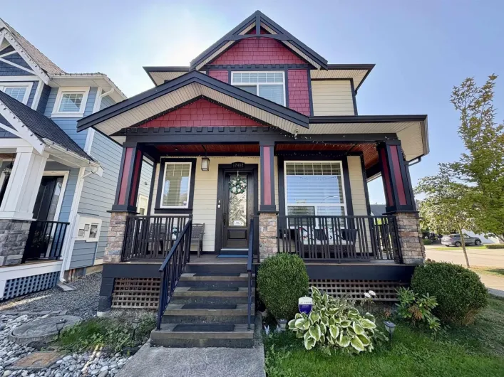 17402 2B AVENUE, Surrey