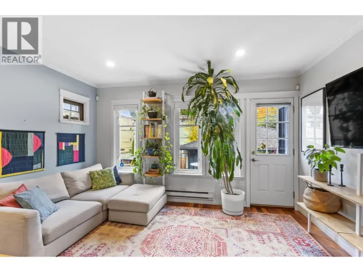 1743 FRANCES STREET, Vancouver