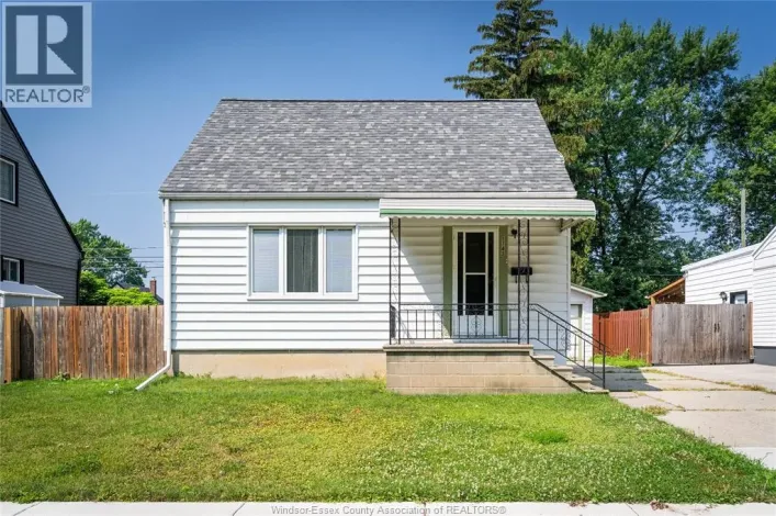 1743 FRANCOIS, Windsor