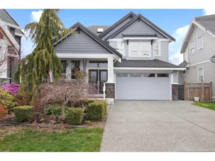 17433 1 AVENUE, Surrey