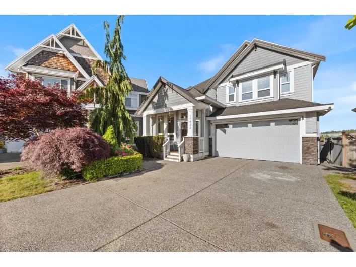 17433 1 AVENUE, Surrey