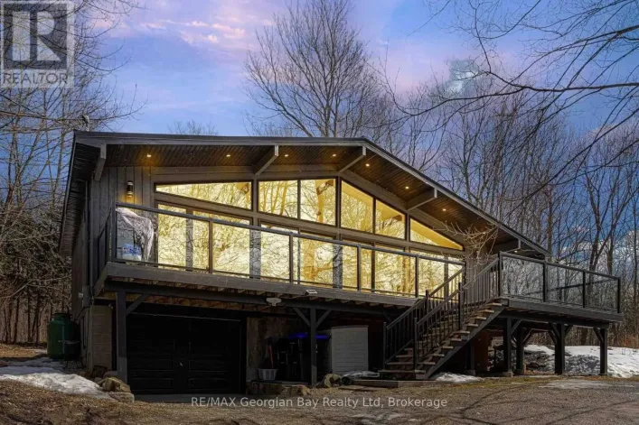 1745 TWIN OAKS CRESCENT, Severn