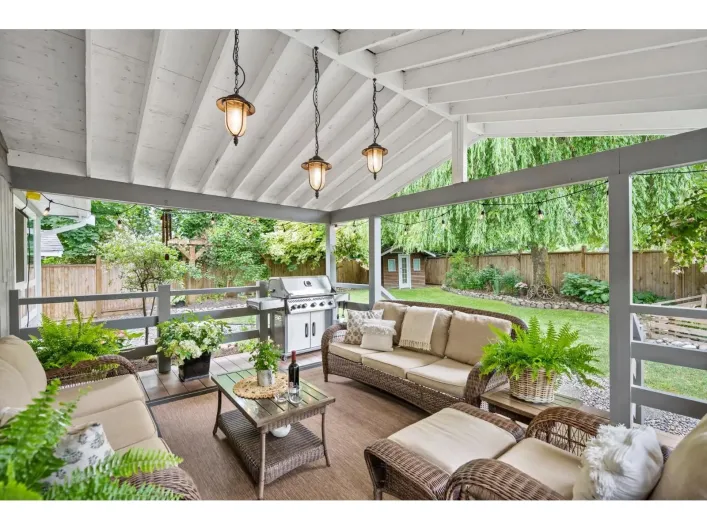 17459 61B AVENUE, Surrey
