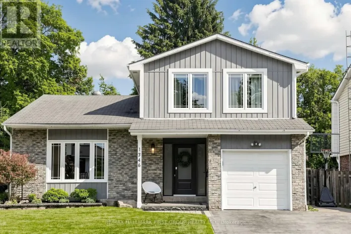 1746 BRONTE SQUARE, Pickering