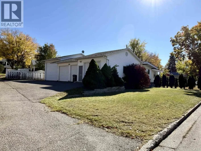 1746 IRWIN STREET, Prince George