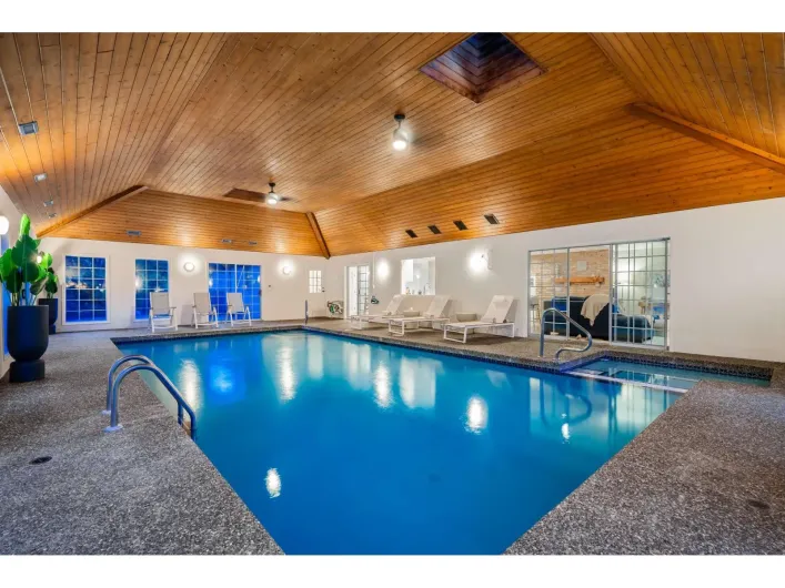 17470 28B AVENUE, Surrey