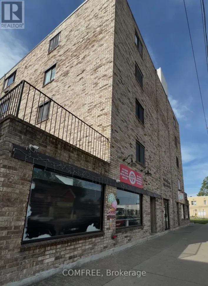 1747-1767 UNIVERSITY AVENUE W, Windsor