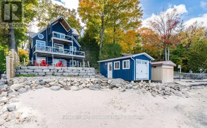 1749 CHAMPLAIN ROAD, Tiny