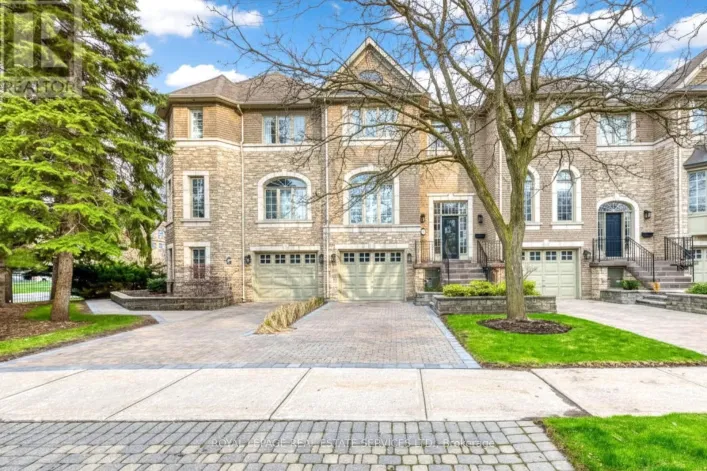 175 LA ROSE AVENUE, Toronto