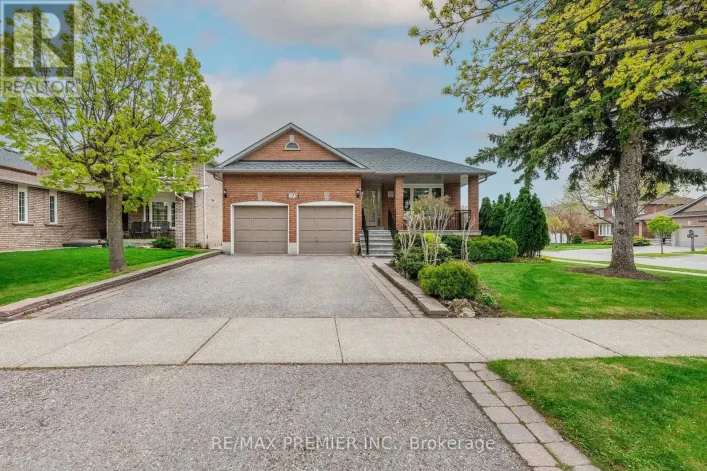 175 MEDALLION BOULEVARD, Vaughan