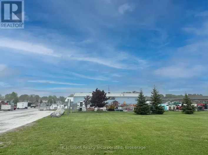 175 SUNCOAST DRIVE E, Goderich)