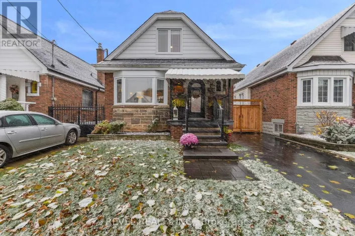 175 WEXFORD AVENUE S, Hamilton