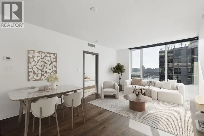 1751 38 SMITHE STREET, Vancouver