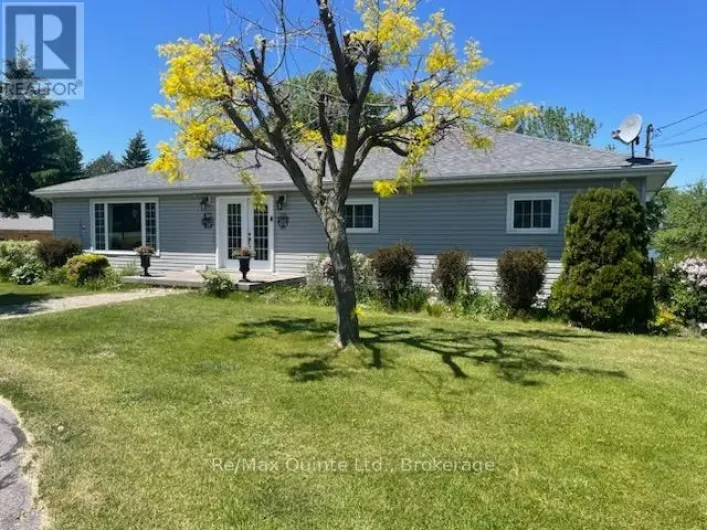 House for sale: 1752 COUNTY ROAD 3, Prince Edward County