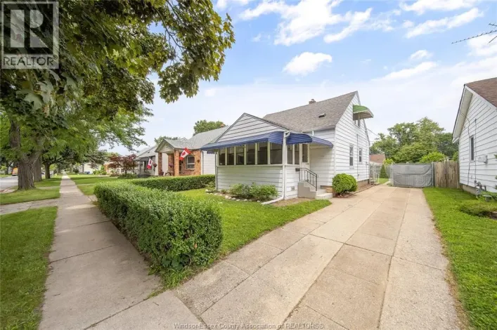 1756 WESTCOTT ROAD, Windsor