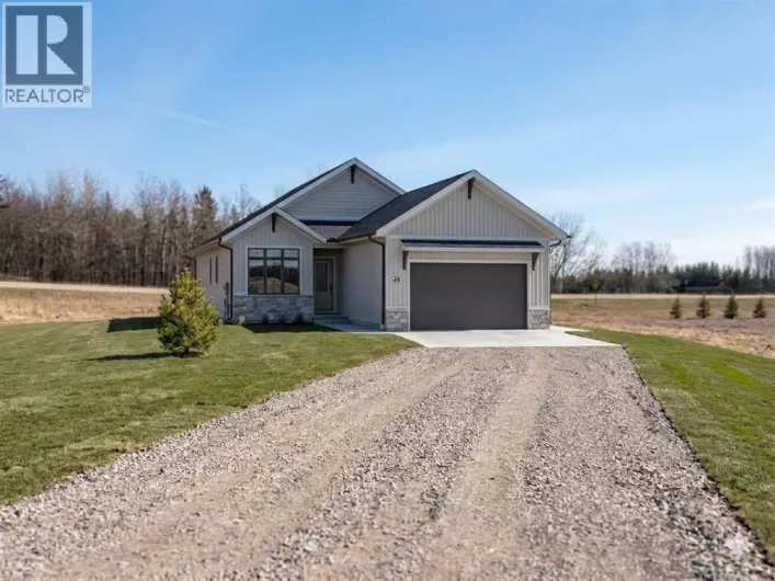176, 27111 Highway 597 Road, Rural Lacombe County