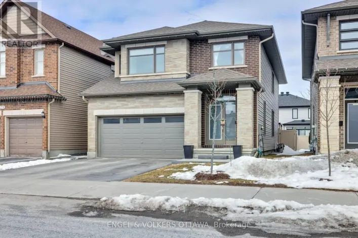 176 BALIKUN HEIGHTS, Ottawa