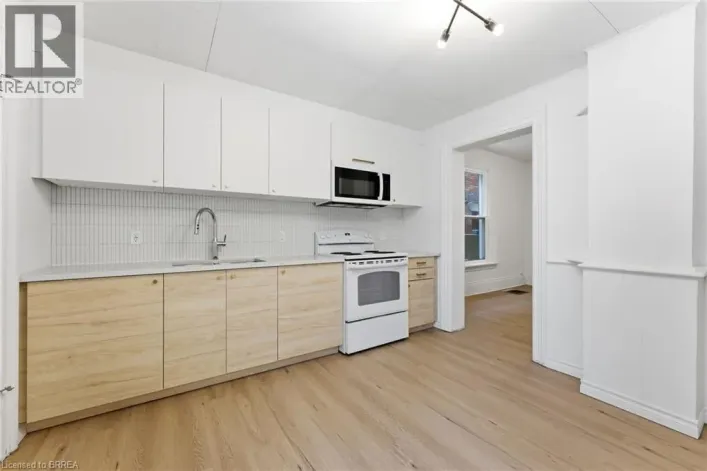 176 DARLING Street Unit# 1, Brantford