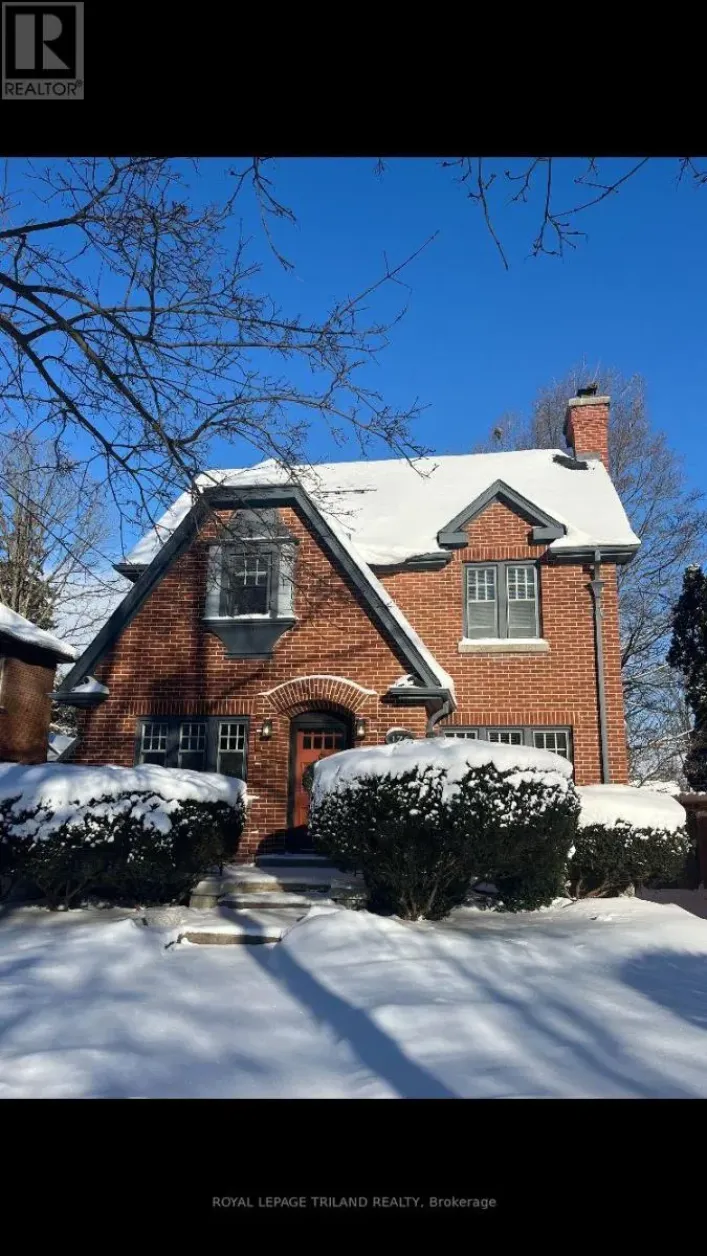 176 DEVONSHIRE AVENUE, London South