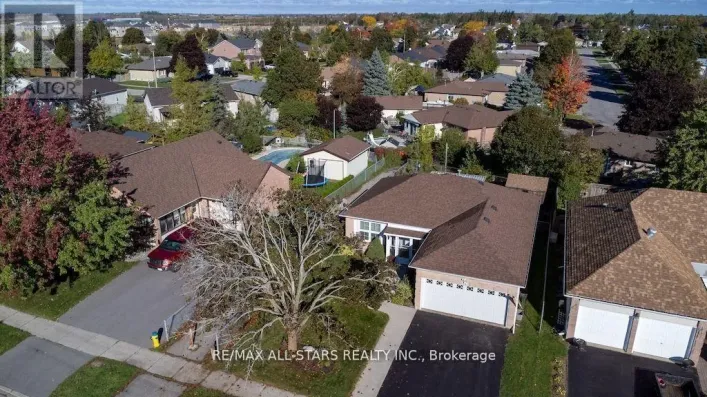 176 ELGIN STREET, Kawartha Lakes