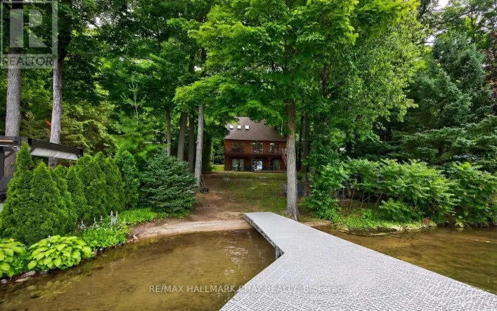 176 FARLAIN LAKE ROAD E, Tiny