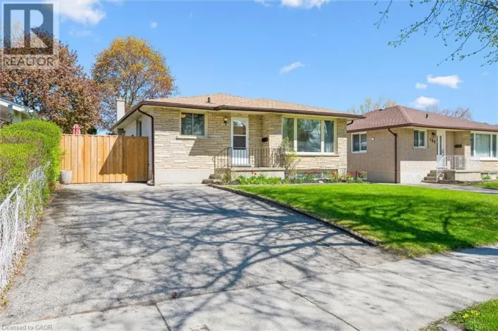 176 HOLBORN Drive, Kitchener