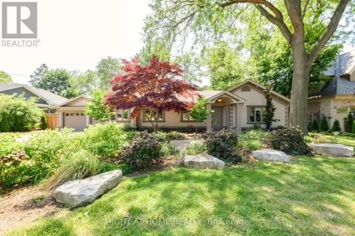 176 MAPLEWOOD ROAD, Mississauga