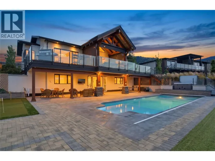 176 RUE CHEVAL NOIR Street, Kamloops