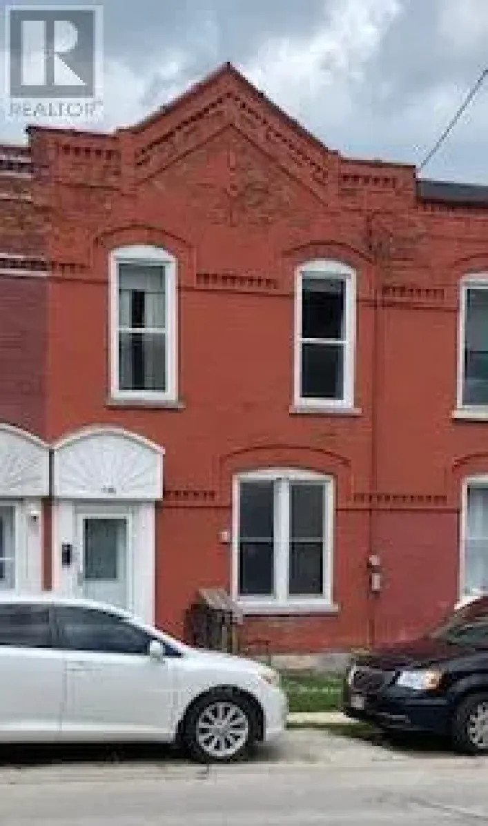 1766 3RD AVENUE E, Owen Sound