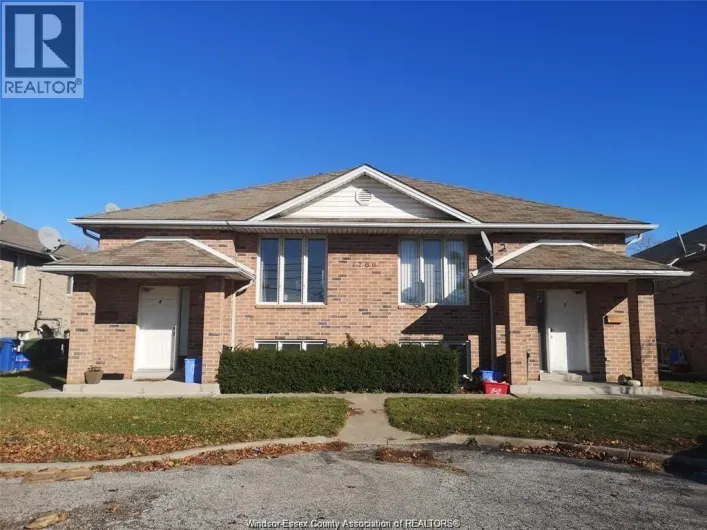 1766 DAYTONA AVENUE Unit# A, Windsor