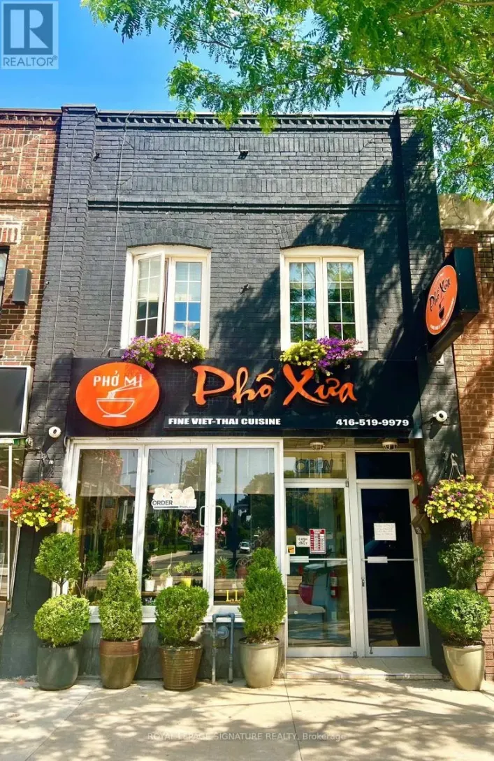 1768 ST CLAIR AVENUE W, Toronto