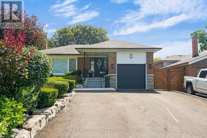 177 SEARLE AVENUE, Toronto