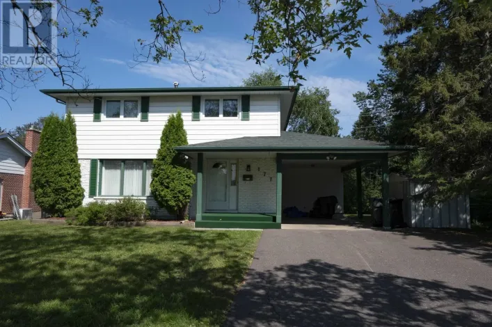 177 WHALEN STREET, Thunder Bay