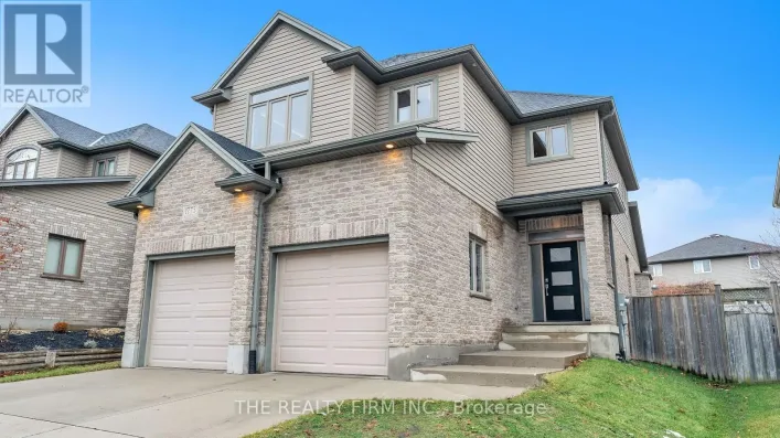 1773 BEAVERBROOK AVENUE, London North