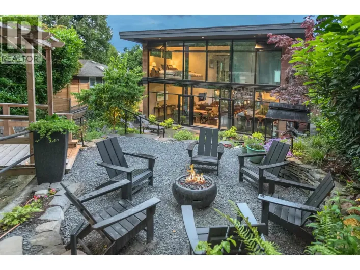 1777 DEEP COVE ROAD, North Vancouver