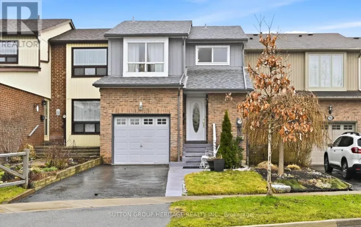 1778 BRONTE SQUARE, Pickering