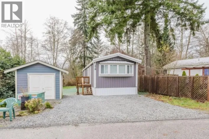 178 1413 SUNSHINE COAST HIGHWAY, Gibsons