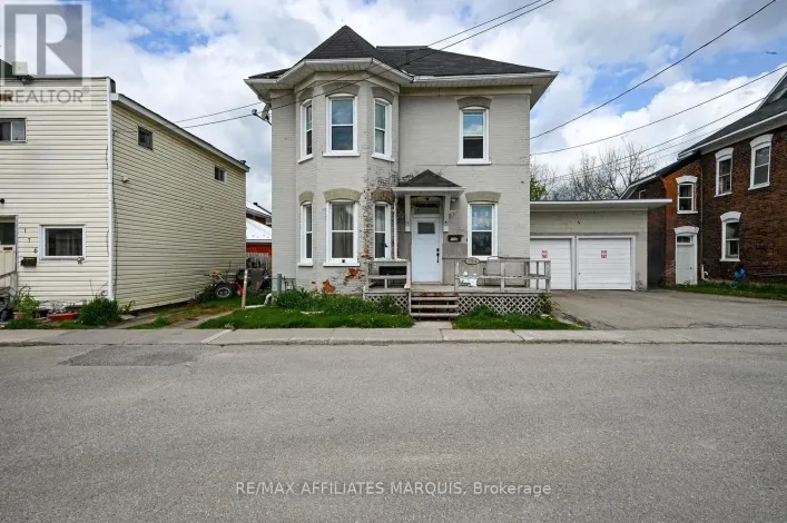 178 CHAMBERS STREET E, Smiths Falls