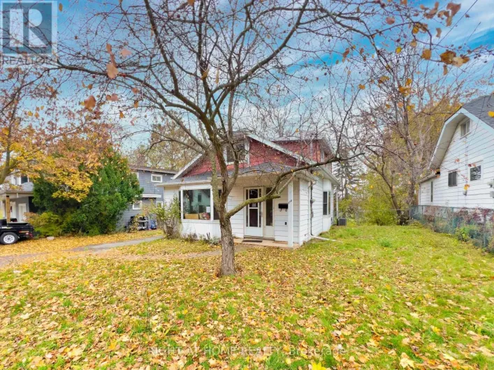 178 MAIN STREET W, Grimsby