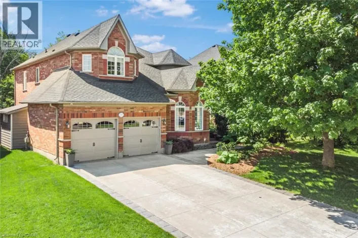 178 VALMONT Court, Ancaster