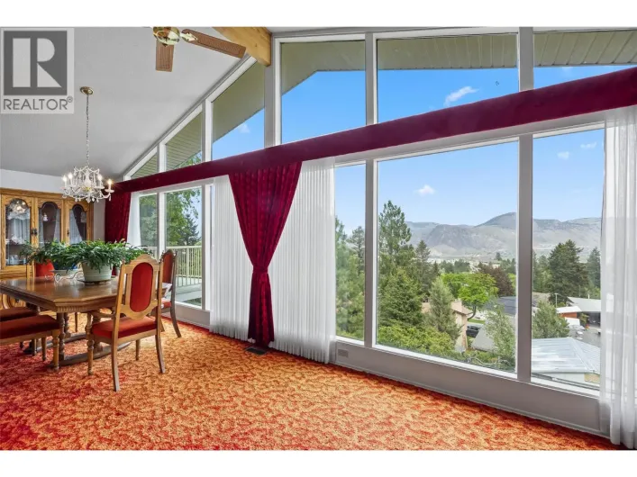 178 WADDINGTON Drive, Kamloops