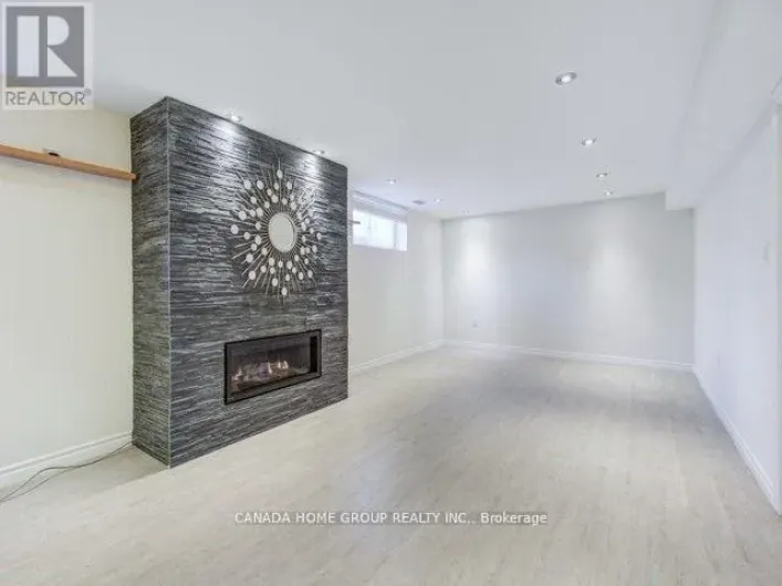 178 WATERLOO AVENUE, Toronto