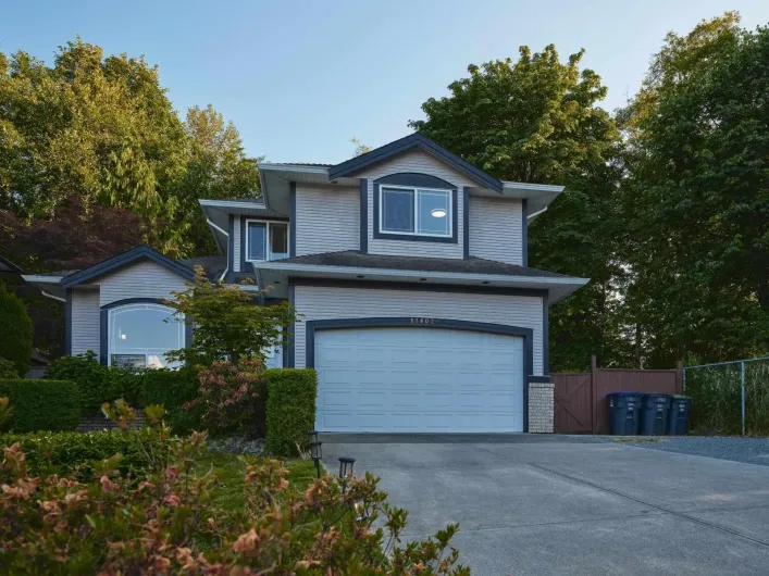 17802 100A AVENUE, Surrey