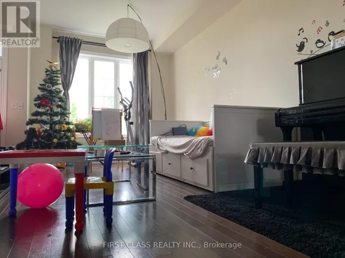 1782 DONALD COUSENS PARKWAY, Markham