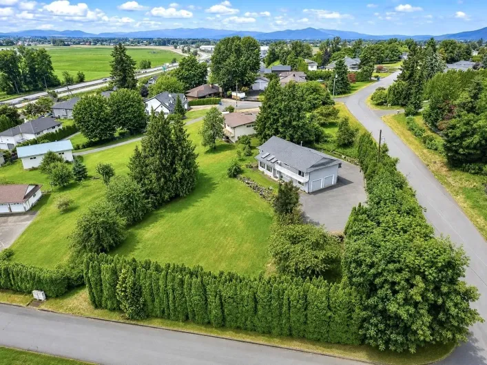 1783 EVERETT ROAD, Abbotsford