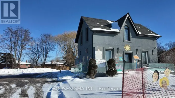 17867 YONGE STREET, Newmarket