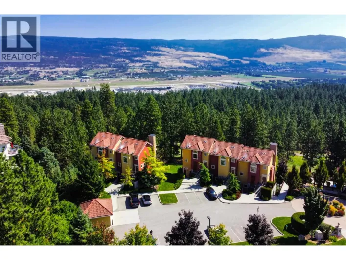 1795 Country Club Drive Unit# 105, Kelowna