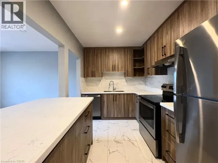 1797 MAIN Street W Unit# 18, Hamilton