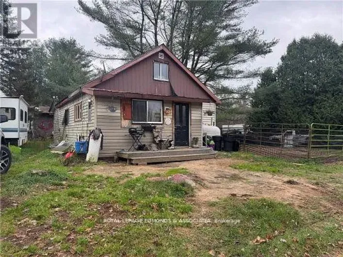 17A GODREAU ROAD, Laurentian Hills