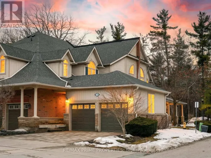 18 - 11 BERCZY CREEK WAY, Markham